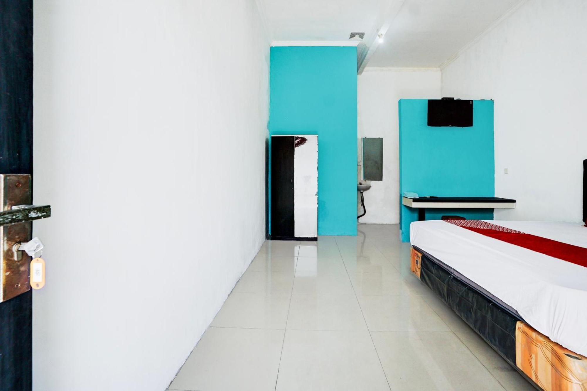 O Mojoanyar Near Terminal Bis Hotel